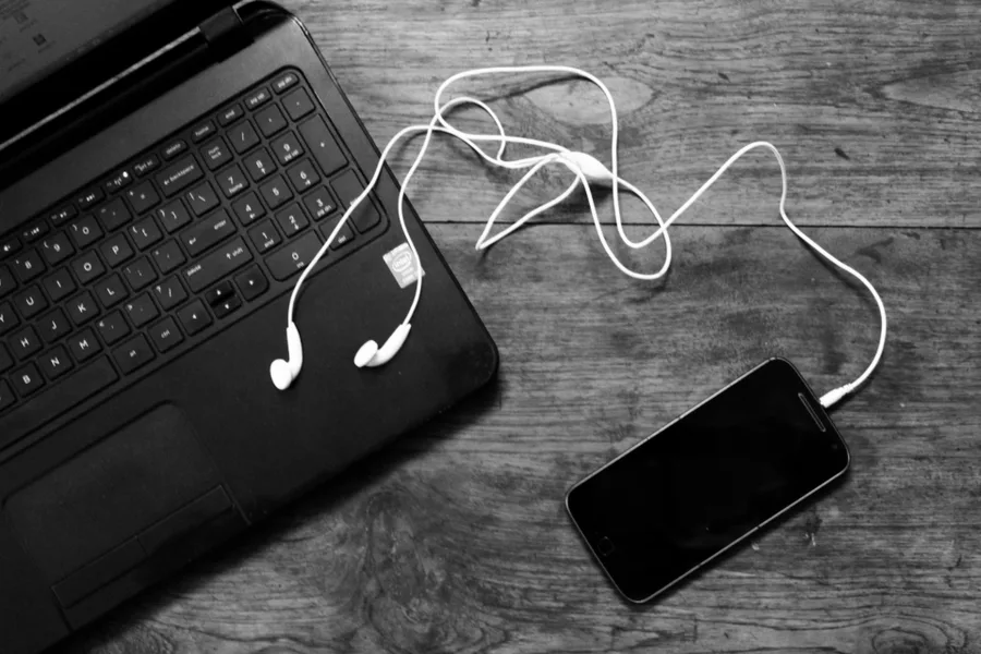 Classificado Demo 142 - Xiaomi completo com caixa